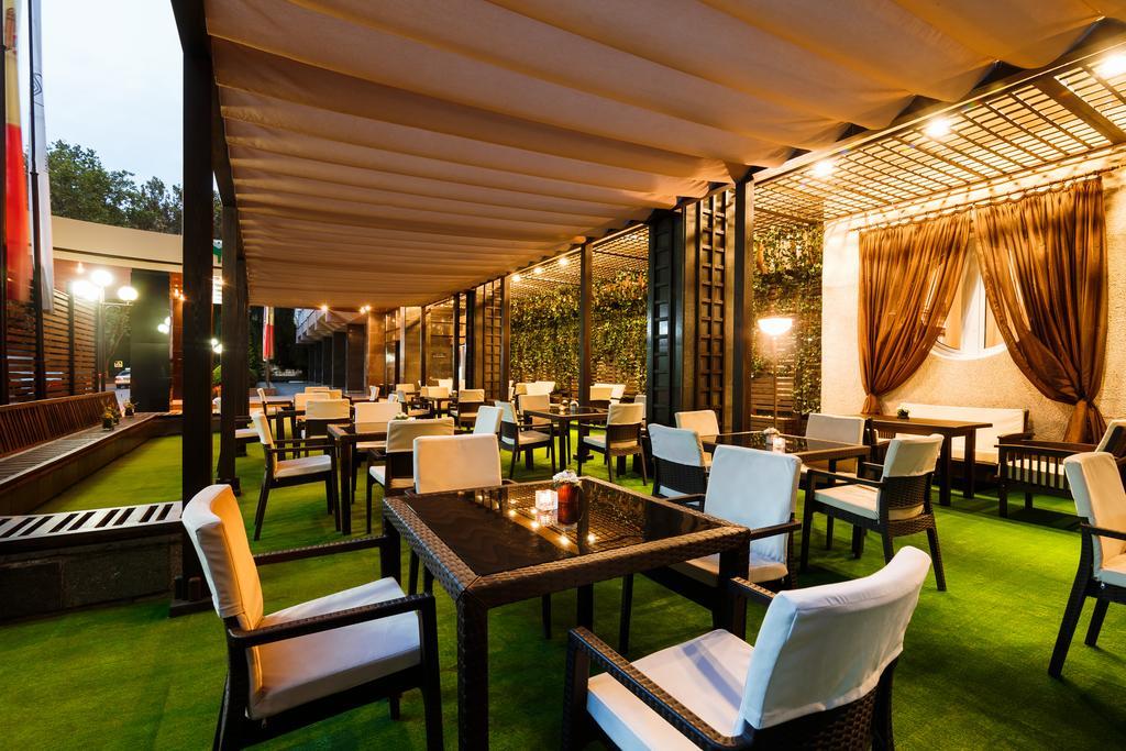 Codru Hotel 키시나우 외부 사진