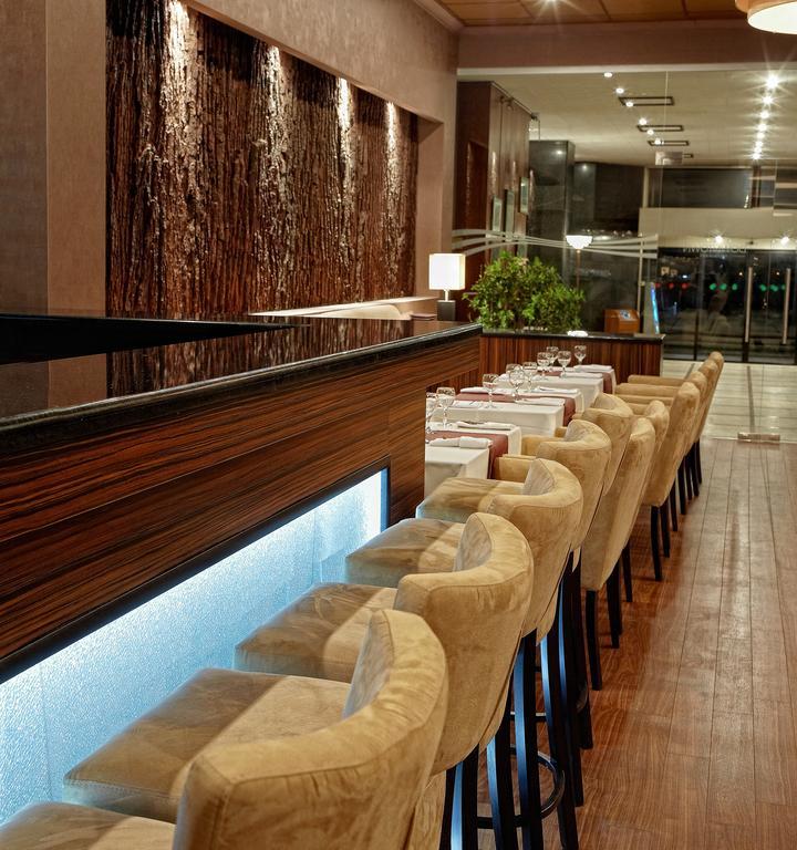 Codru Hotel 키시나우 레스토랑 사진