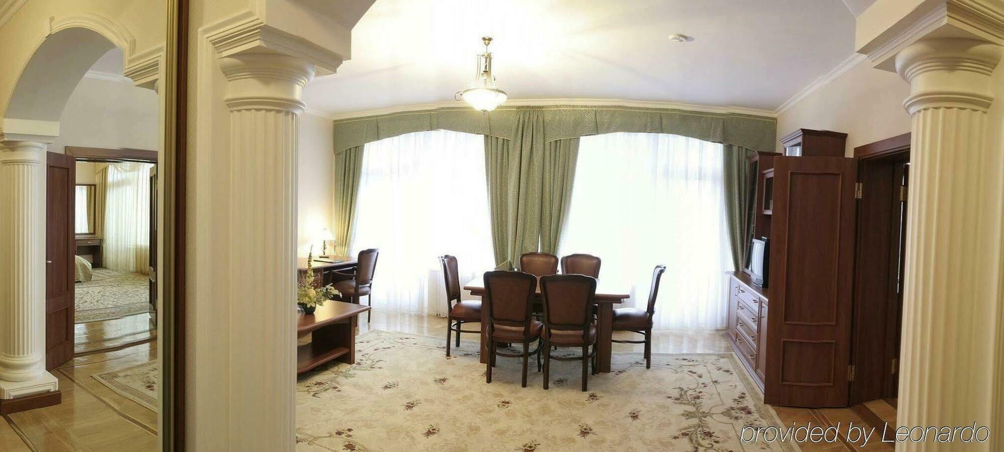 Codru Hotel 키시나우 외부 사진